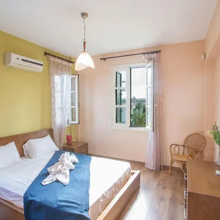 Joy Βίλα Πρωταράς